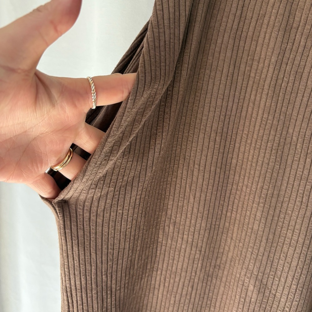 VETTA Ribbed Lounge Set - Picture 8 of 9